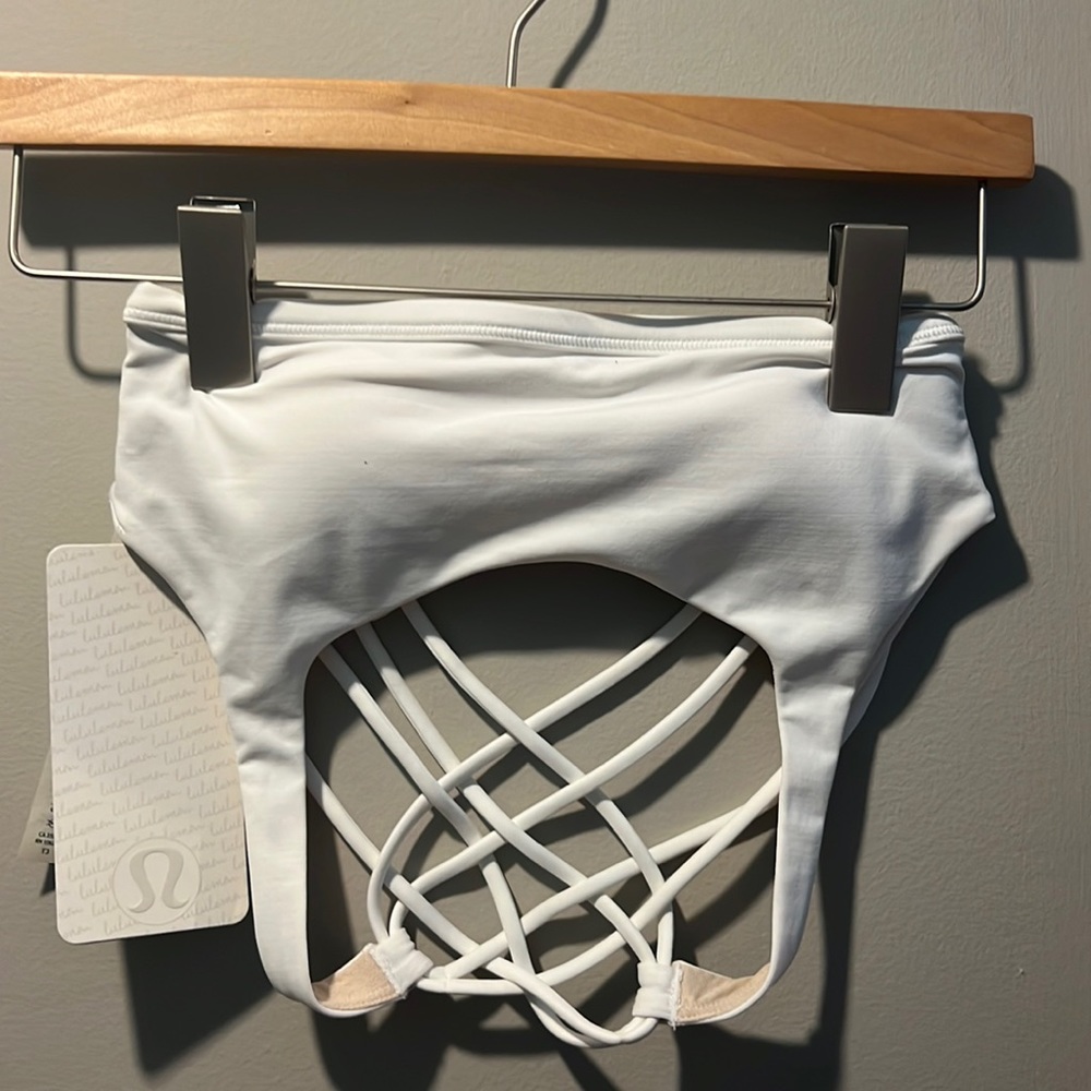 Free to be Bra *Wild. // White